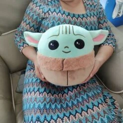 Peluche Bébé Yoda Grogu 5 Peluche Bébé Yoda Grogu -Magasin De Jouets En Peluche 41397 ddkadg 600x600 1