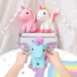 Peluche Licorne Avec Ailes Scintillantes -Magasin De Jouets En Peluche IMG 01 25 peluche licorne ailes scintillantes 6