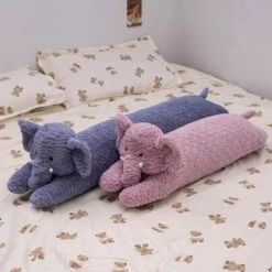 Peluche Oreiller éléphant Toute Douce -Magasin De Jouets En Peluche IMG 01 25 peluche oreiller elephant toute douce 7
