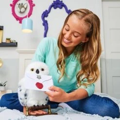 Peluche Interactive Chouette Hedwige De Harry Potter -Magasin De Jouets En Peluche IMG 11 24 peluche interactive chouette hedwige 10