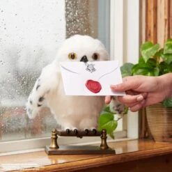 Peluche Interactive Chouette Hedwige De Harry Potter -Magasin De Jouets En Peluche IMG 11 24 peluche interactive chouette hedwige 6