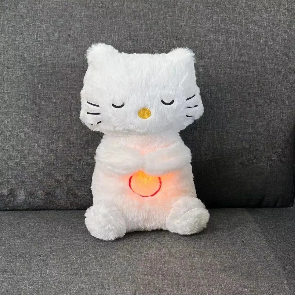 Peluche Chat Qui Respire Avec Berceuse Apaisante 3 Peluche Chat Qui Respire Avec Berceuse Apaisante – Image 3