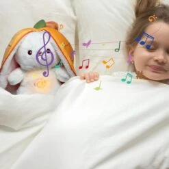 Peluche Lapin Carotte Qui Respire Avec Berceuses 10 Peluche Lapin Carotte Qui Respire Avec Berceuses -Magasin De Jouets En Peluche IMG peluche lapin carotte qui respire berceuses 3