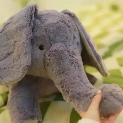Peluche Coussin éléphant Géant -Magasin De Jouets En Peluche IMG peluche coussin elephant geant 3