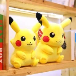 Peluche Géante Pikachu Souriant -Magasin De Jouets En Peluche IMG peluche geante pikachu souriant 16