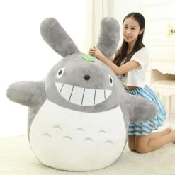 Peluche Totoro Grand Sourire -Magasin De Jouets En Peluche IMG peluche totoro grand sourire 1
