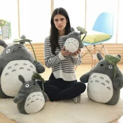 Peluche Totoro Toute Douce Feuille De Lotus -Magasin De Jouets En Peluche IMG peluche totoro toute douce feuille lotus 4