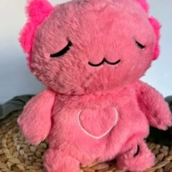 Peluche Veilleuse Rose D’axolotl Qui Respire Avec Berceuses Intégrées -Magasin De Jouets En Peluche IMG peluche veilleuse rose axolotl qui respire berceuses integrees 1