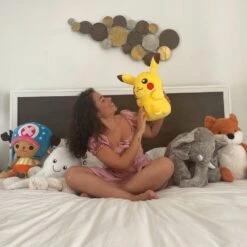 Peluche Pikachu Mignon 19 Peluche Pikachu Mignon -Magasin De Jouets En Peluche Peluche Pikachu mignon Peluche Pikachu Peluche Pokemon 87aa0330980ddad2f9e66f 20cm35cm45cm65cm 4