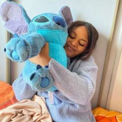 Peluche Stitch Tout Doux -Magasin De Jouets En Peluche Peluche Stitch tout doux Peluche Stitch Peluche Disney 87aa0330980ddad2f9e66f 25cm50 cm 2