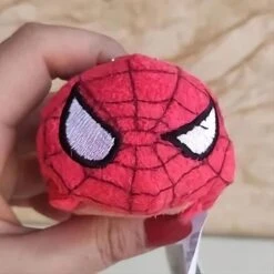 Peluche Tsum Tsum Spider-Man -Magasin De Jouets En Peluche Peluche tsum tsum Spider Man 1