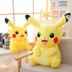 Peluche Pikachu Super Douce -Magasin De Jouets En Peluche Poupee de Pikachu en peluche jouet Elf jaune oreiller de bande dessinee cadeau de Noel de decoration pour enfants grande 6