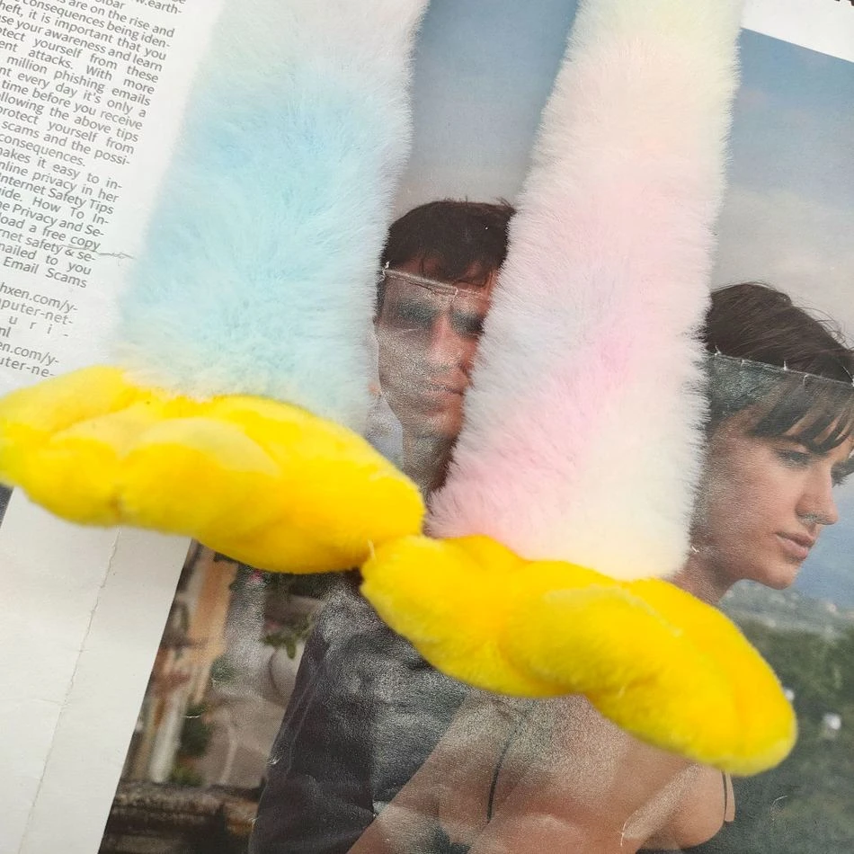 Peluche Huggy Wuggy Qui Fait Peur Multicolore 2 Peluche Huggy Wuggy Qui Fait Peur Multicolore – Image 2